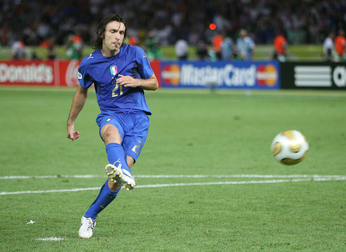 “Kẻ thẳng thắn, gã mộng mơ” Pirlo tại World Cup 2006