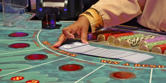 Cách chơi Baccarat vô cùng đơn giản, chiến thắng lớn