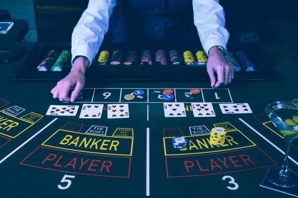 Thiết lập một ván chơi Poker